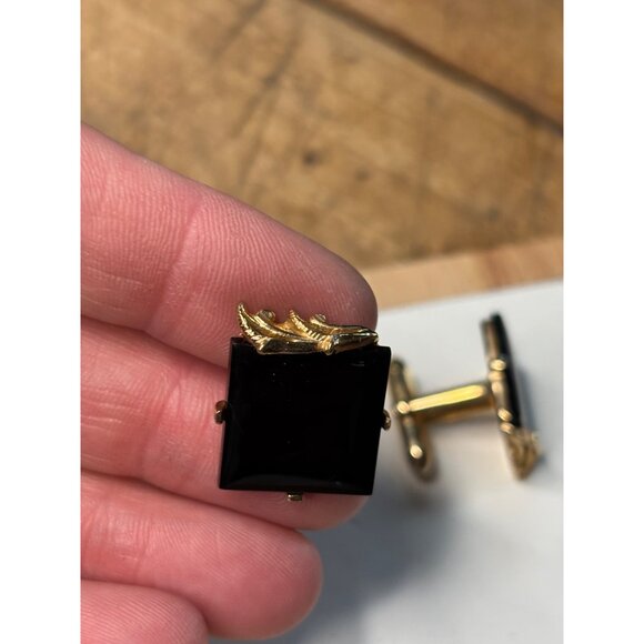 Vintage SWANK Gold Tone Cufflinks With Black Square Stone Accents Elegant Design - Picture 3 of 7